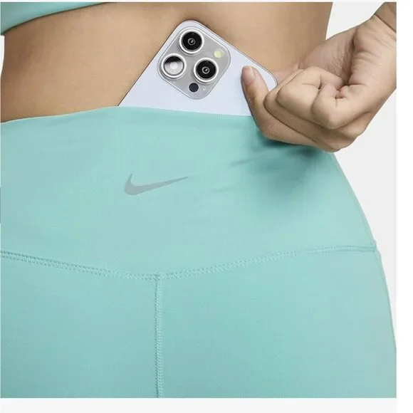 Nike One Women's High-Waisted 7/8 Leggings with Pockets - Picture 6 of 6
